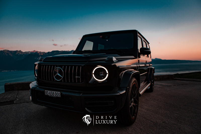 How to choose the ideal luxury car to suit your needs